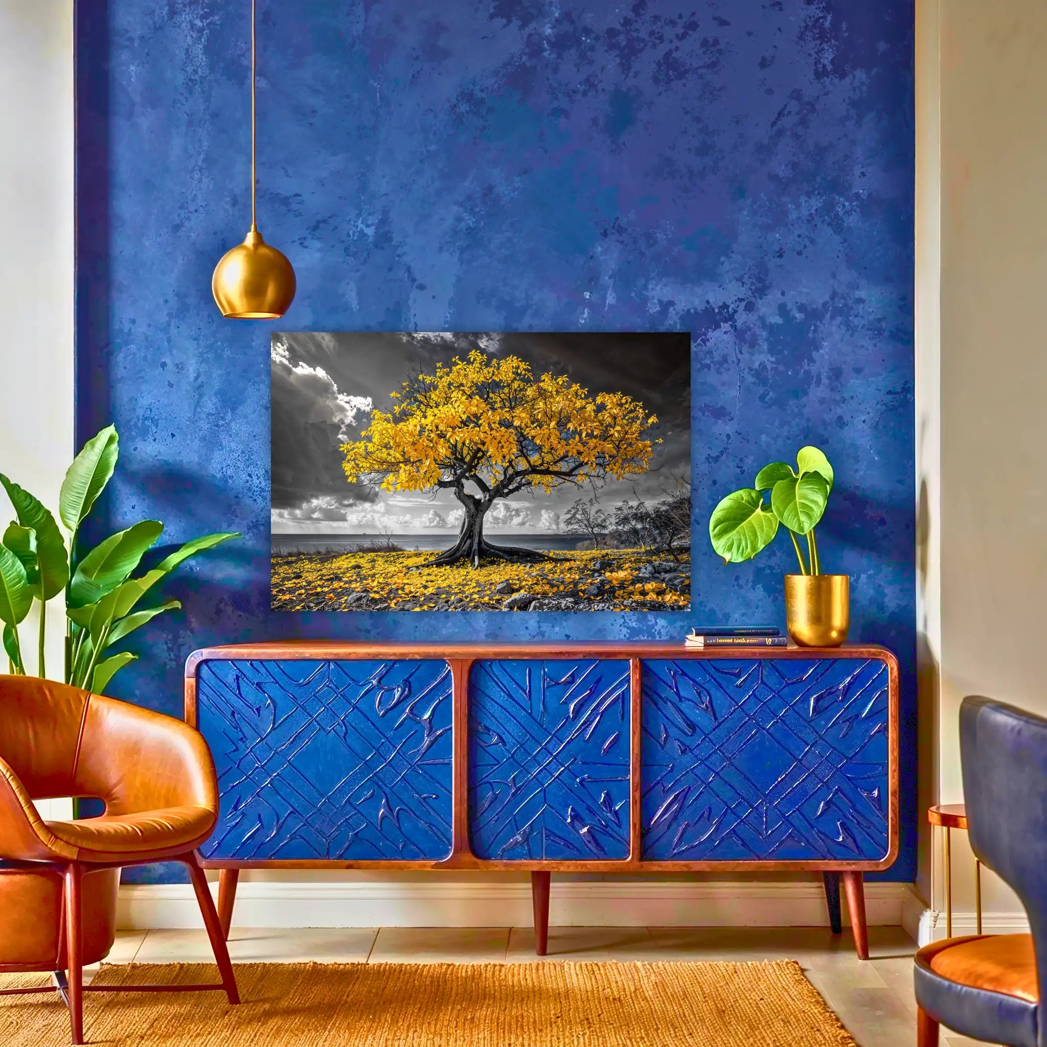 tableau-arbre-de-vie-blanc-jaune-au-dessus-du-buffet | DreamWay