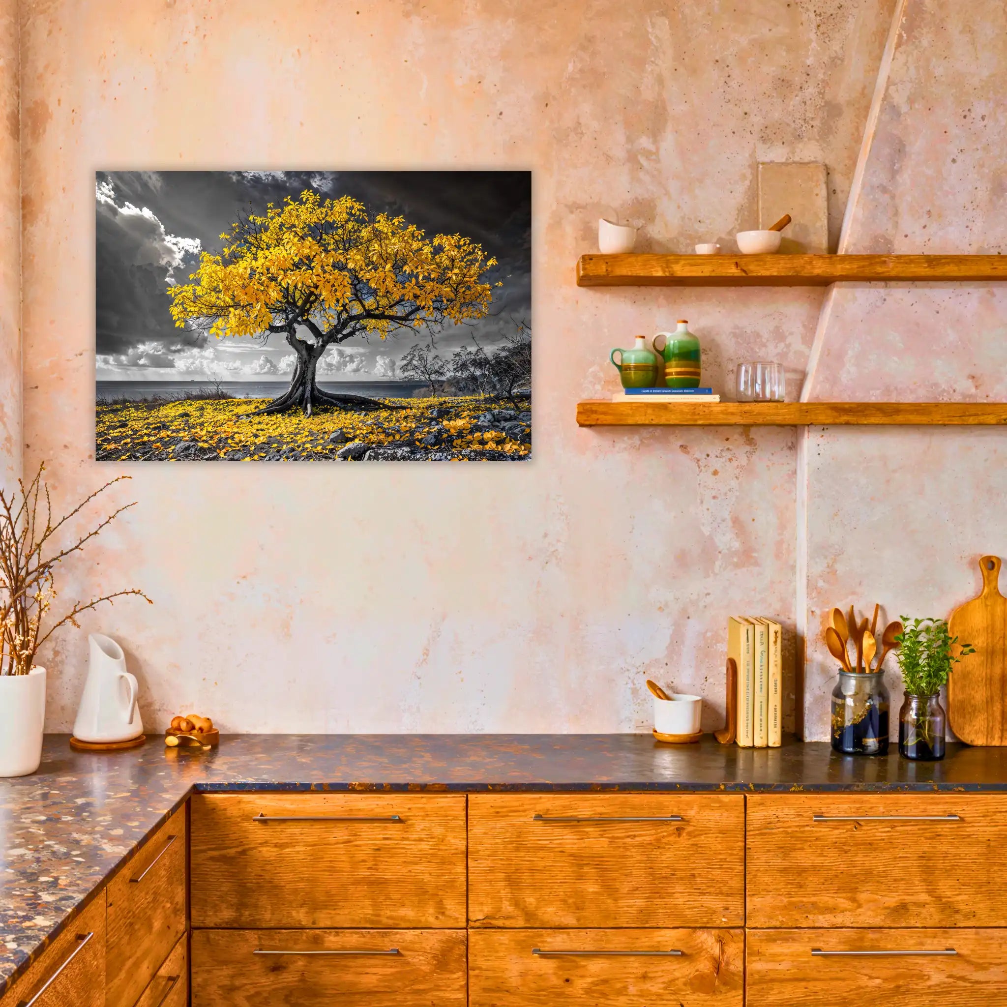 tableau-arbre-de-vie-blanc-jaune-dans-la-cuisine | DreamWay