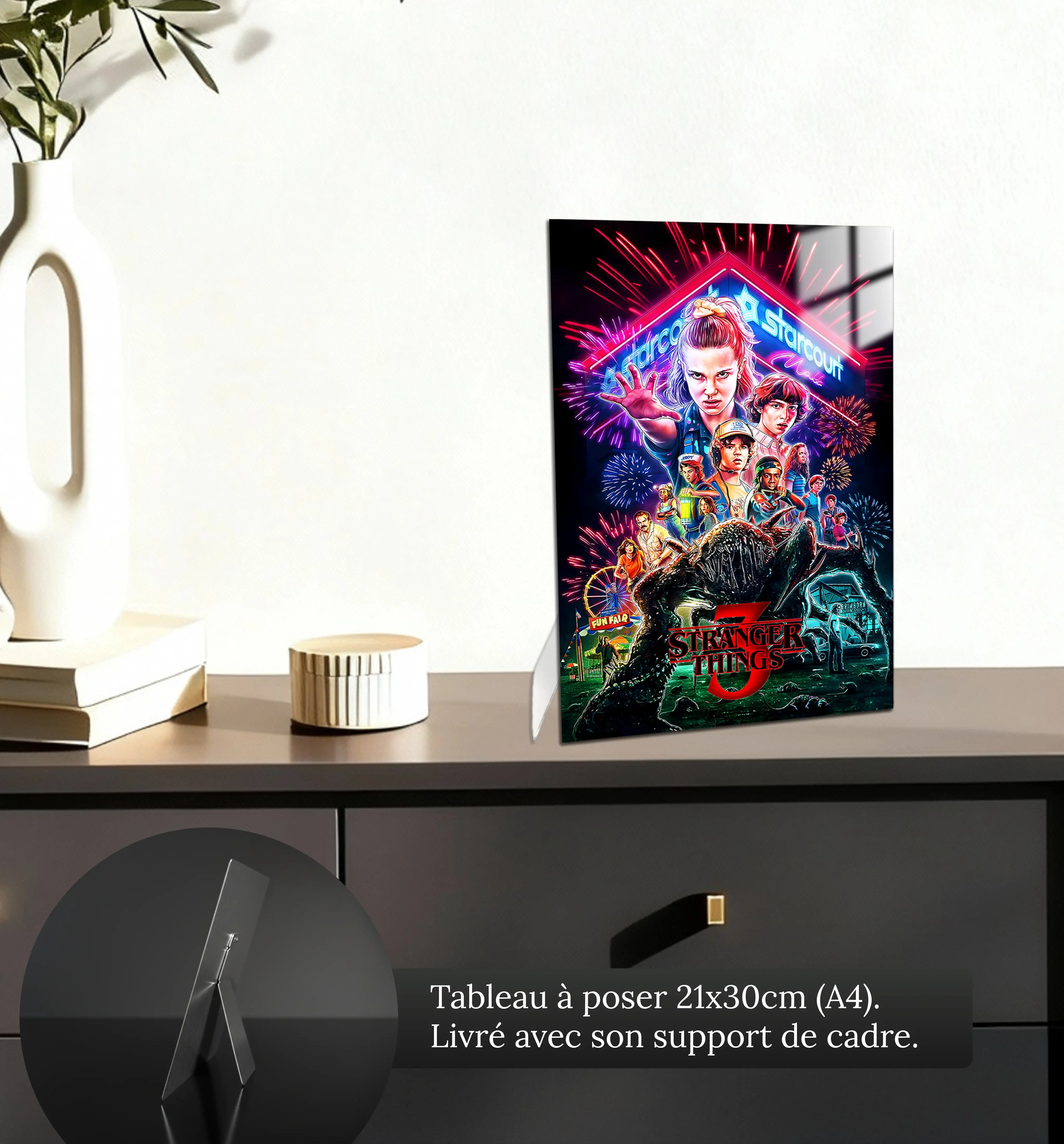 tableau-stanger-things-affiche-saison-3-petit-format-a-poser-sur-meuble | DreamWay