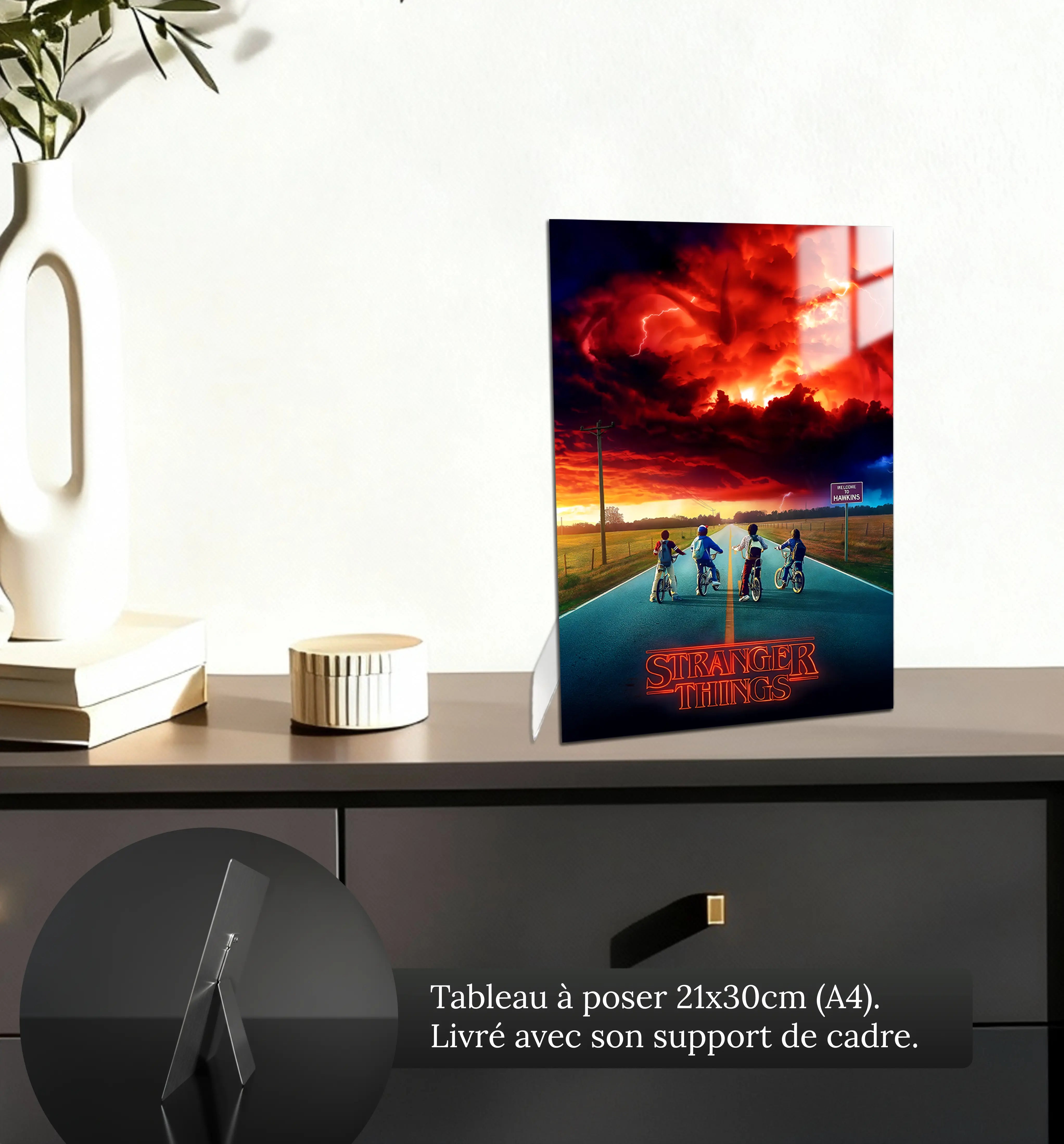 tableau-stanger-things-les-explorateurs-a-velo-petit-format-a-poser-sur-meuble | DreamWay